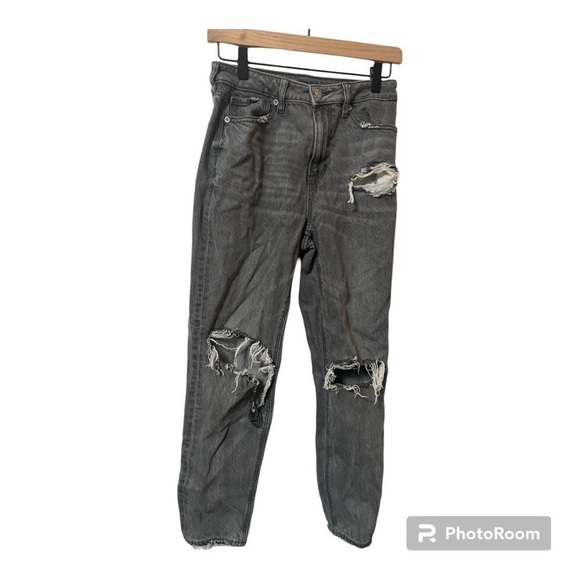 American Eagle Destroyed Distressed Grey Mom Jean - Picture 1 of 5